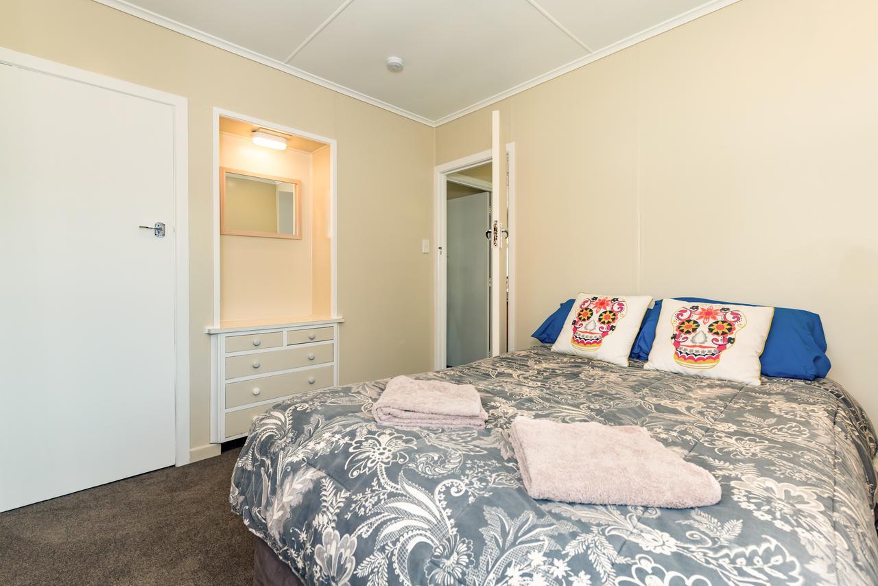 Waitangi Beach Bach 30B Exterior foto