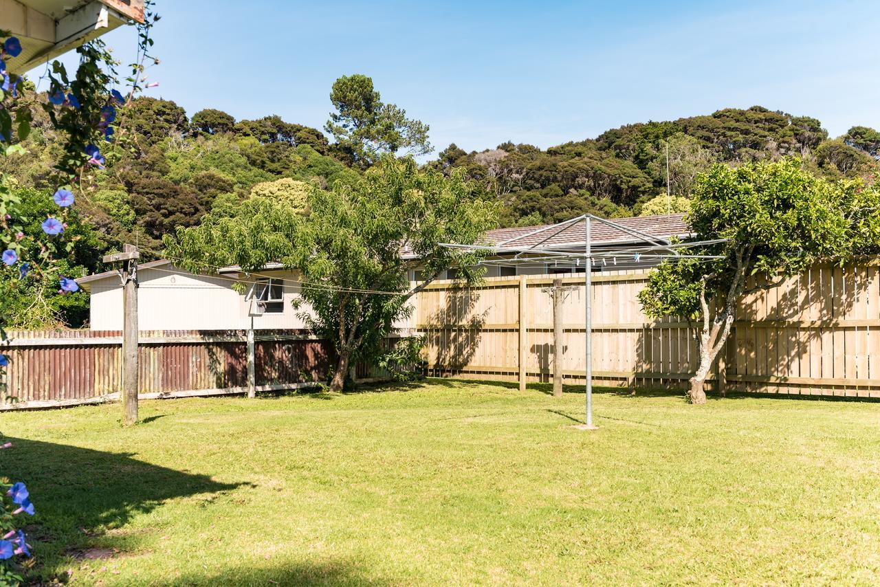 Waitangi Beach Bach 30B Exterior foto