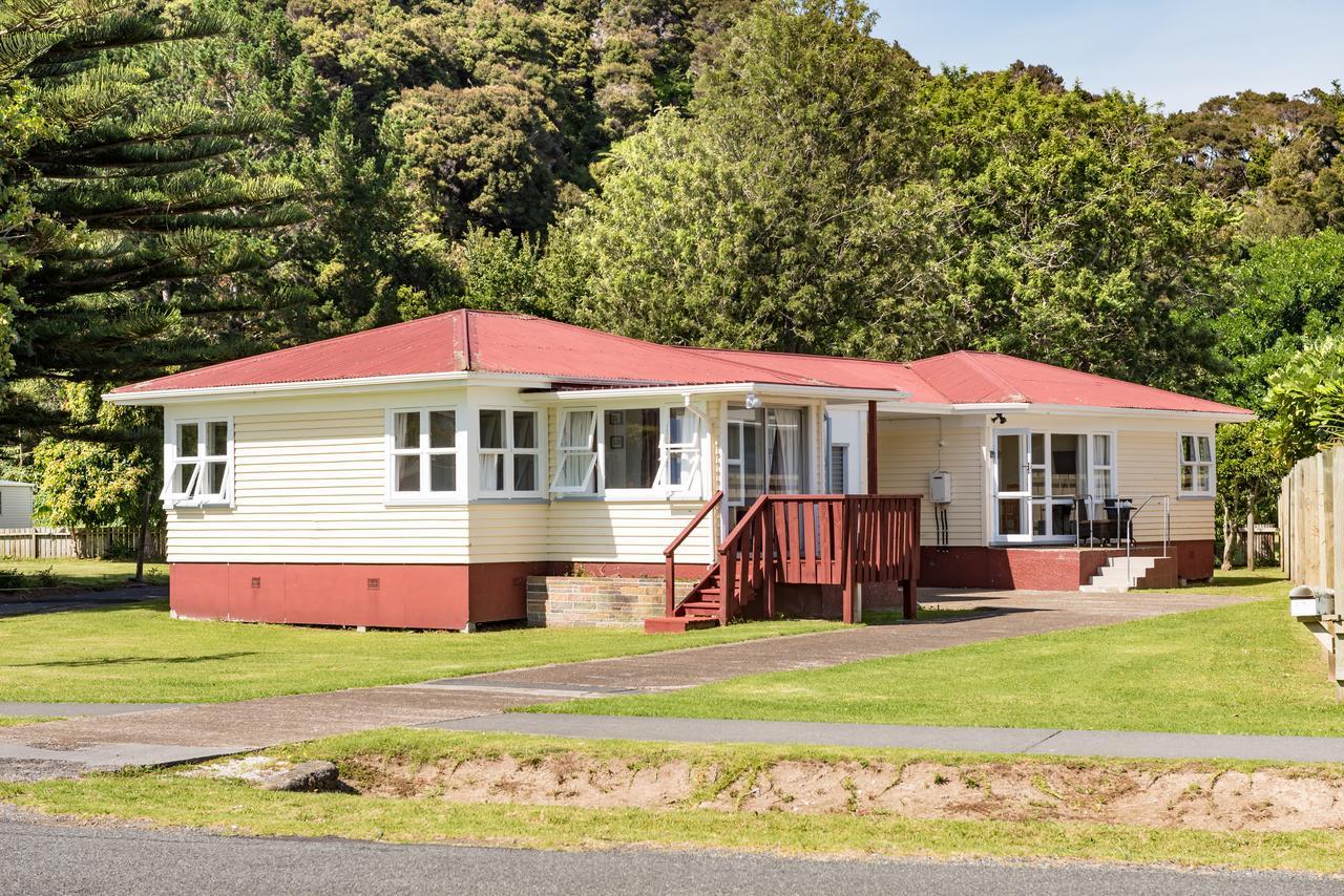 Waitangi Beach Bach 30B Exterior foto